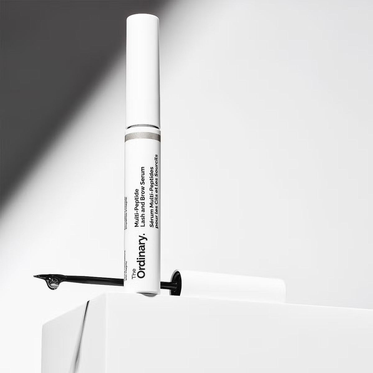 THE ORDINARY- Suero Multipeptídico para Pestañas y Cejas. 5ml